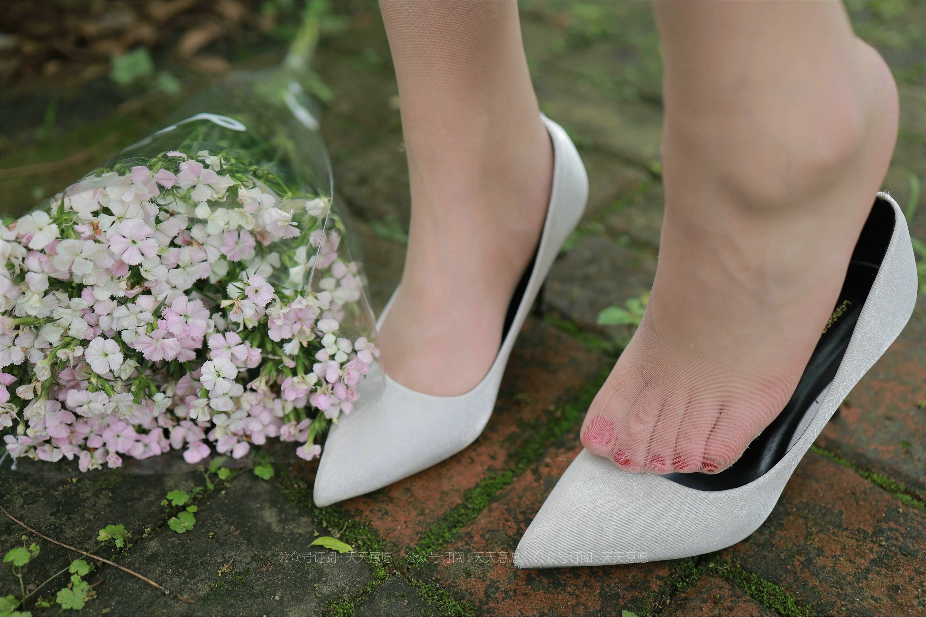 IESS异思趣向  2021.08.22 丝享家897：紫薇《卖花的小女孩》